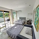 Rose Valley, Modern & Апартаменти
