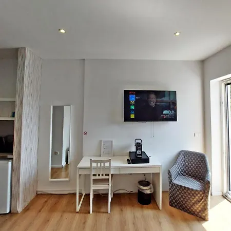 Apartment Rose Valley, Modern & Ljubljana