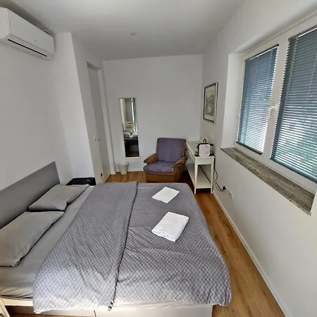 Rose Valley, Modern & Apartman *