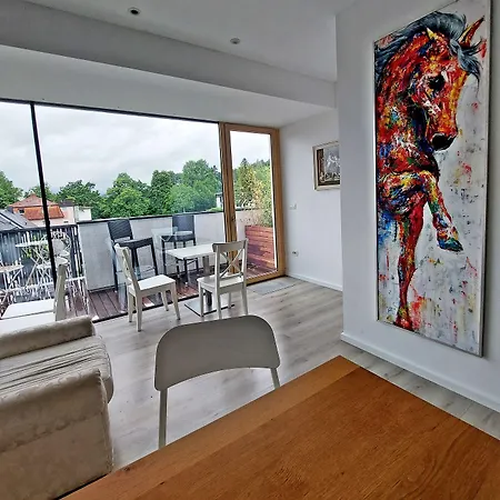 Rose Valley, Modern & Apartman Ljubljana