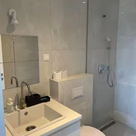 Apartment Rose Valley, Modern & Ljubljana